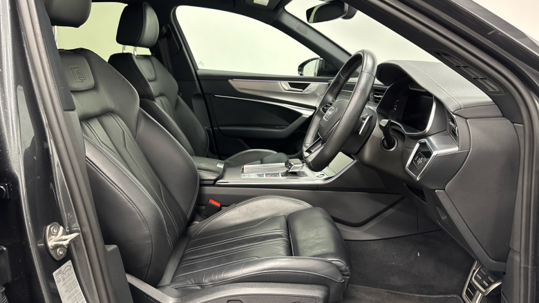 Audi A6 55 TFSI e 17.9kWh Quattro Competition 4dr S Tronic Saloon